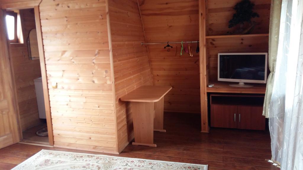 Сочи: Коттедж Арина