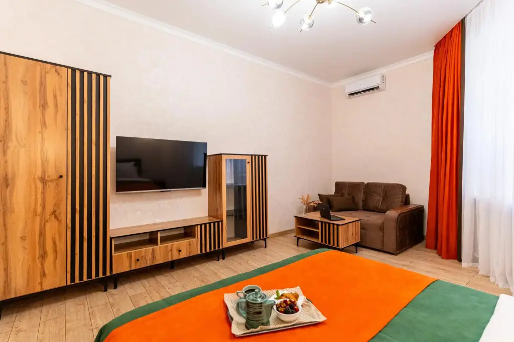 Новороссийск: LetoApart на Мира 10