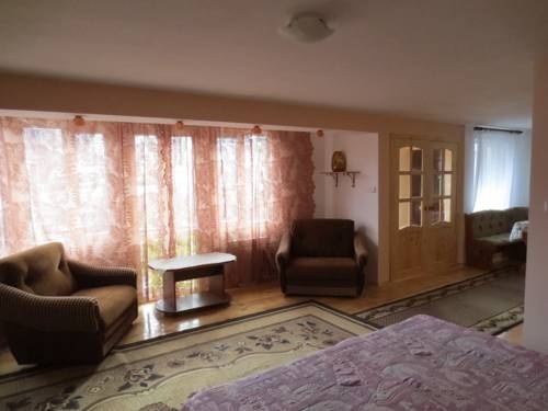Эсто-Садок: Cottage Serpantin