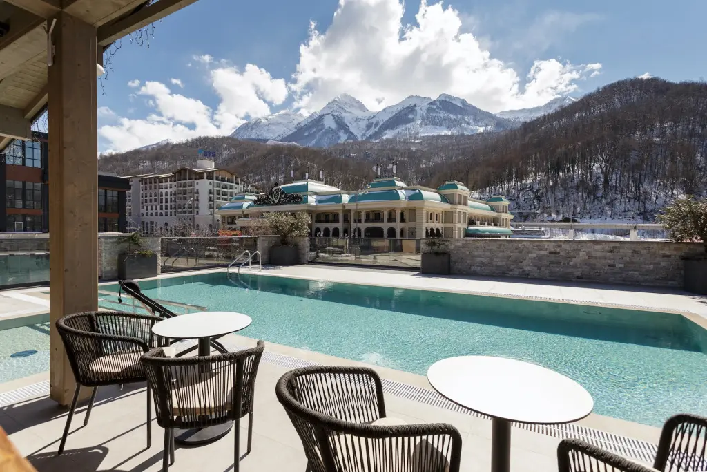 Эсто-Садок: Country Hills Resort