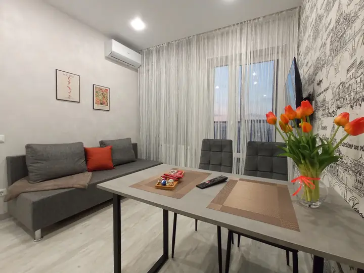 Екатеринбург: Квартира 1-к. Комфорт-класса 32 м²