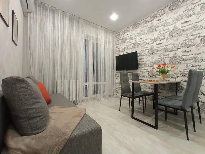Екатеринбург: Квартира 1-к. Комфорт-класса 32 м²
