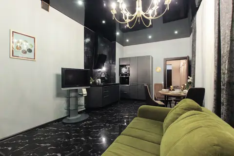Квартира Просторная в Сердце Санкт Петербурга — фото 1