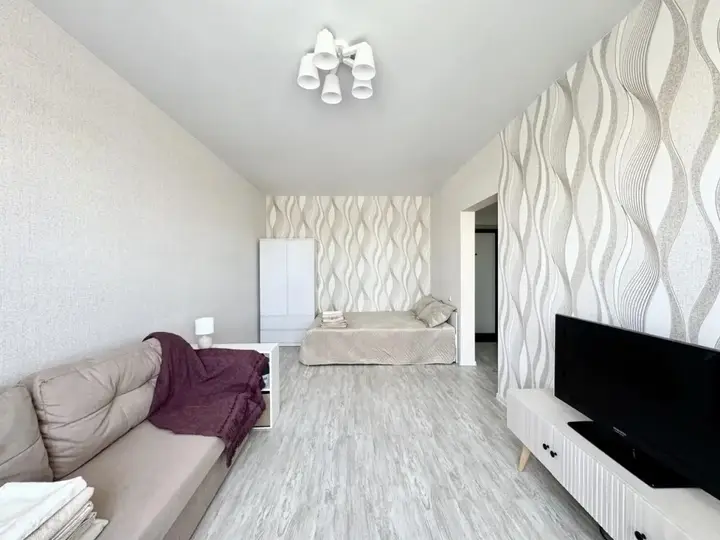 Барнаул: Квартира в Переулке Трудовой 28 (77)