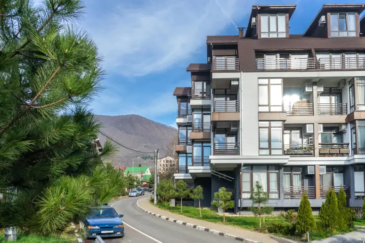 Красная Поляна: ЖК Зимняя сказка Deluxe Apartment
