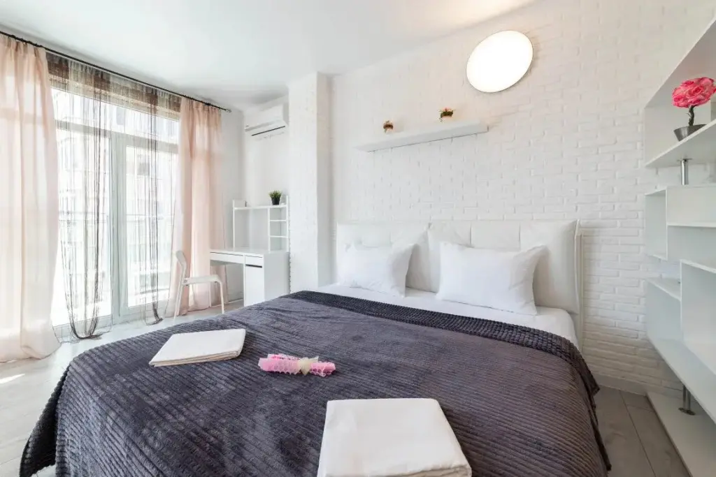 Сочи: Deluxe In Maestro 2 Apartments