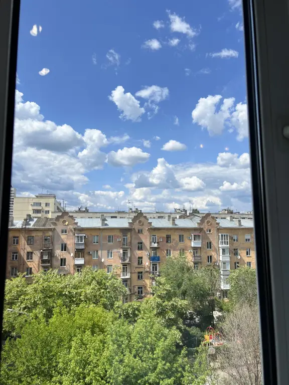 Волгоград: Саквояж на улице Чуйкова