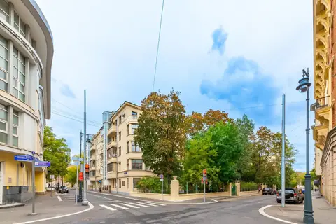ApartLux (АпартЛюкс) на переулке Малый Лёвшинский — фото 1
