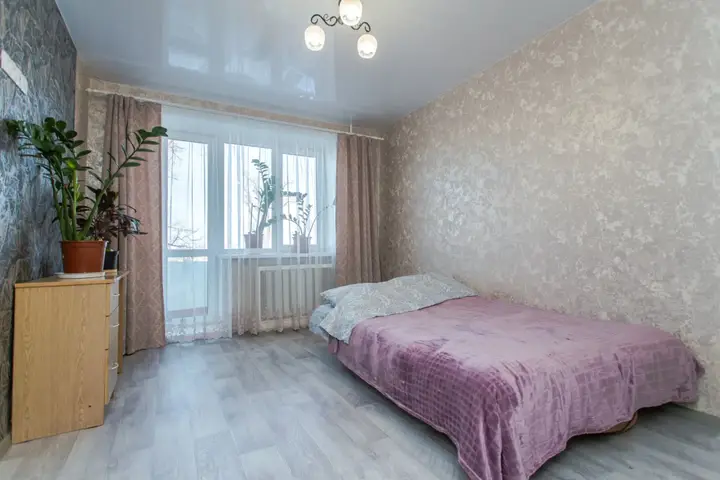 Артем: Квартира на Кирова 14