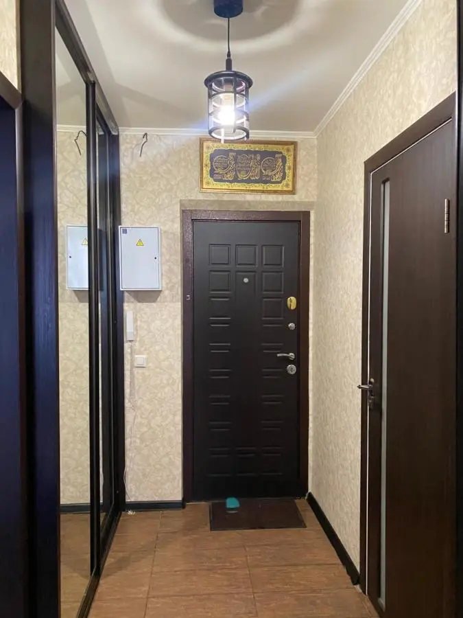 Уфа: Набережная реки Уфы,71 Однокомнатные апартаменты с Джакузи