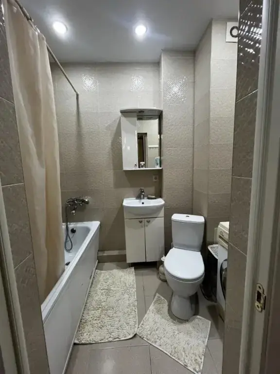 Квартира Гюль на улице Эльзы Ибрагимова 5к2 — фото 1