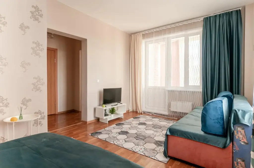 Красноярск: Home (Хоум) на улице Карамзина