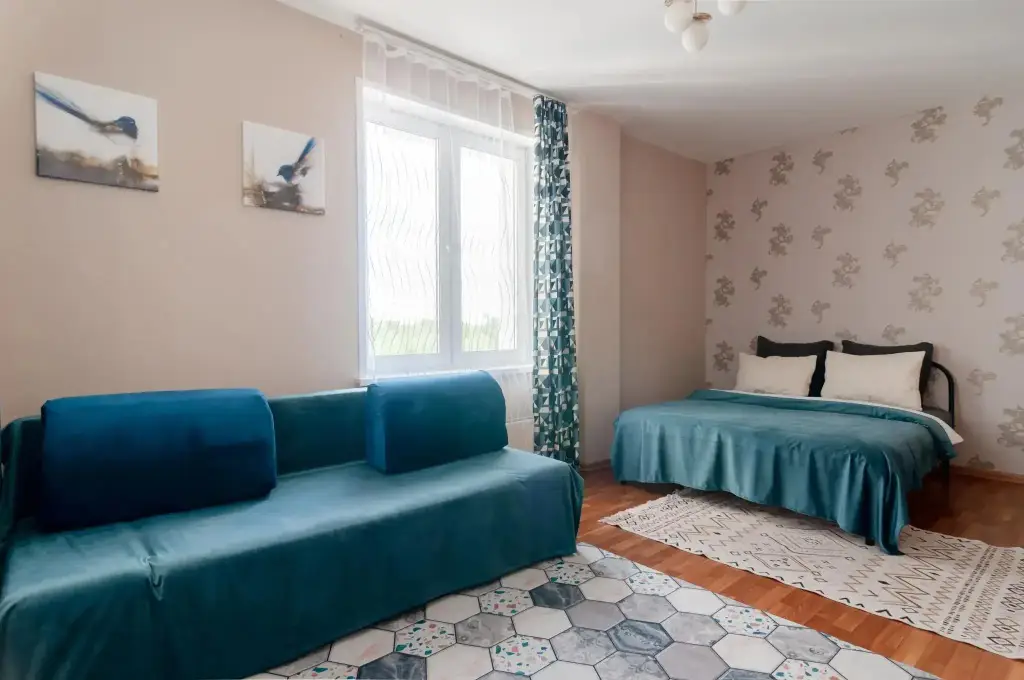 Красноярск: Home (Хоум) на улице Карамзина