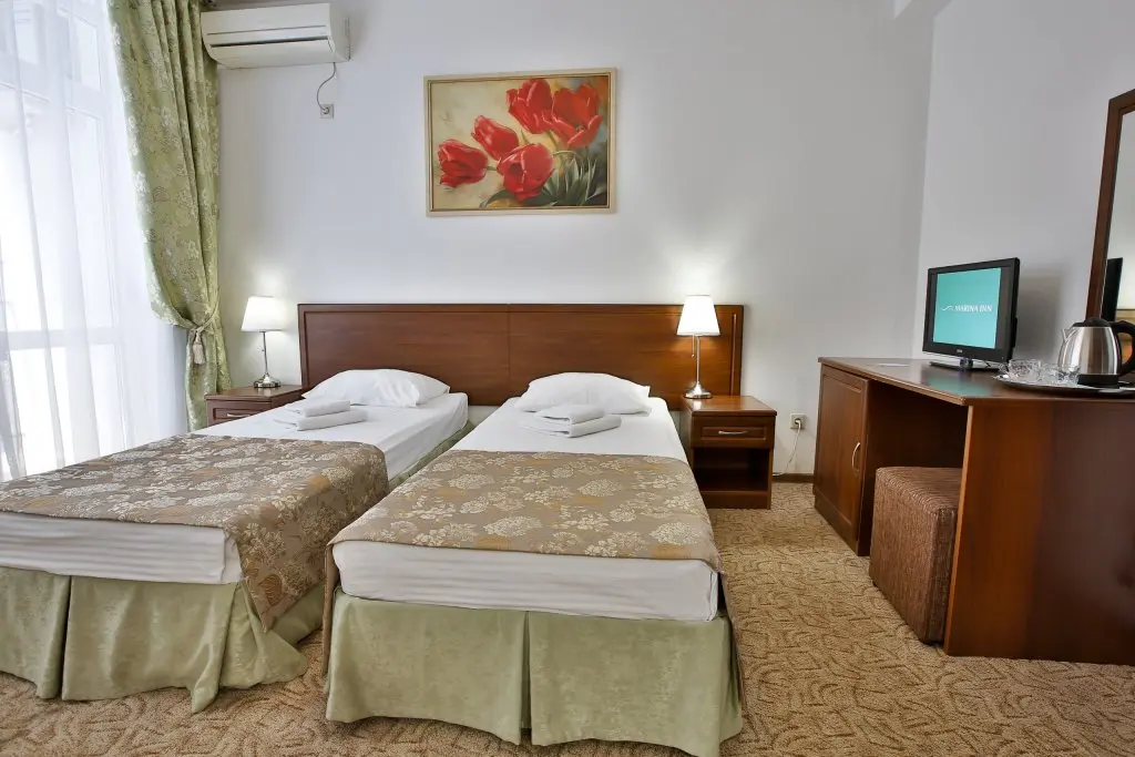 Сочи: Отель Marina Inn