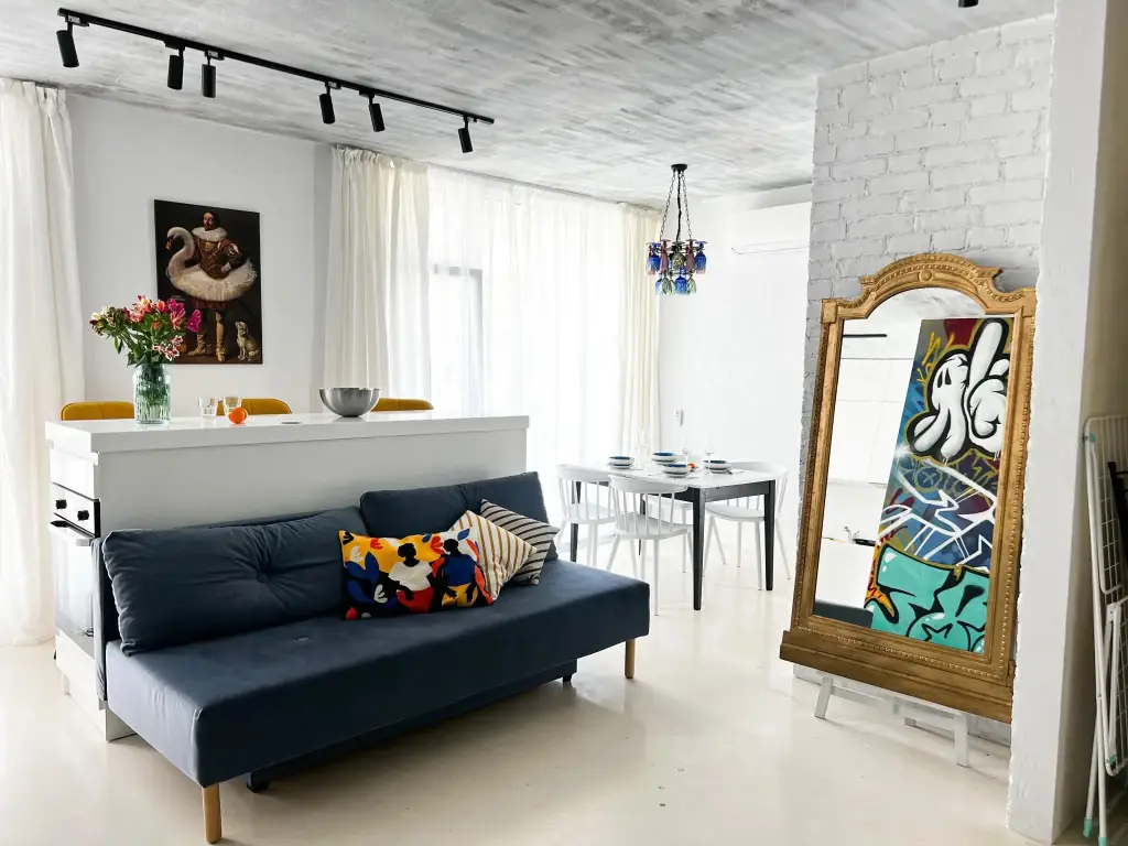 Сочи: Апартаменты SochiHome (СочиХоум) на улице Молодогвардейская