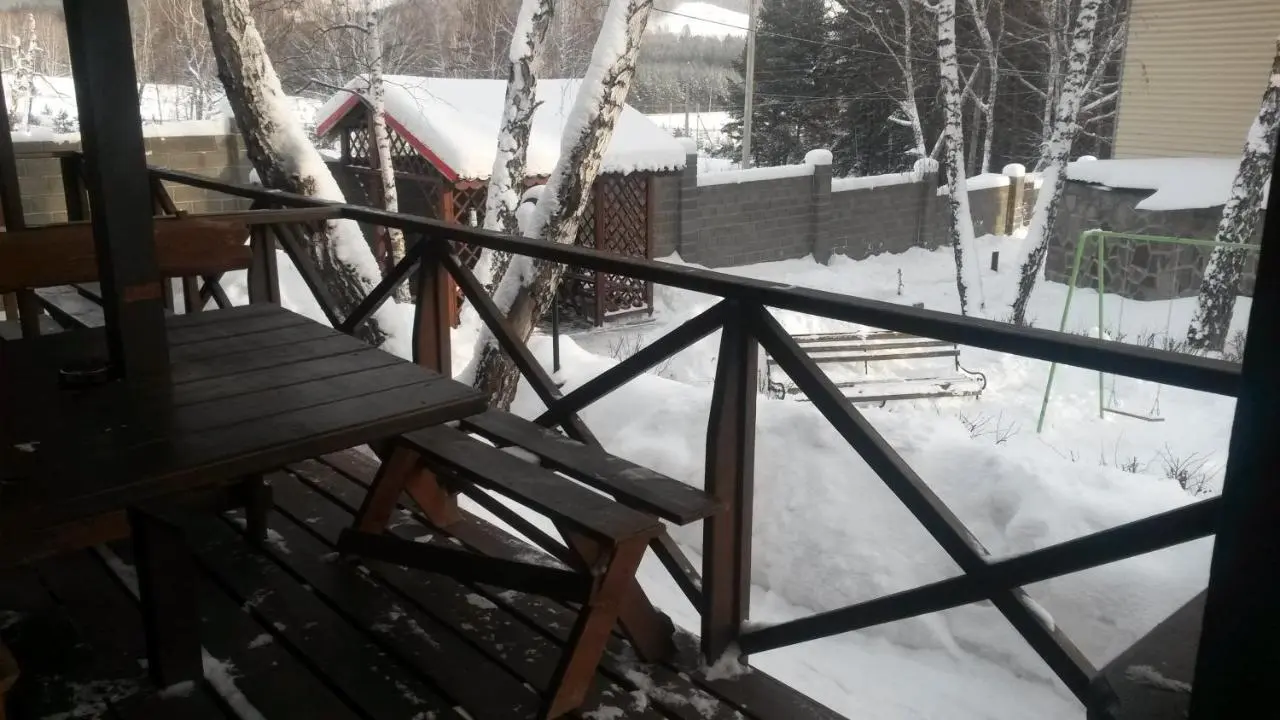 Новоабзаково: Дом на Луговой