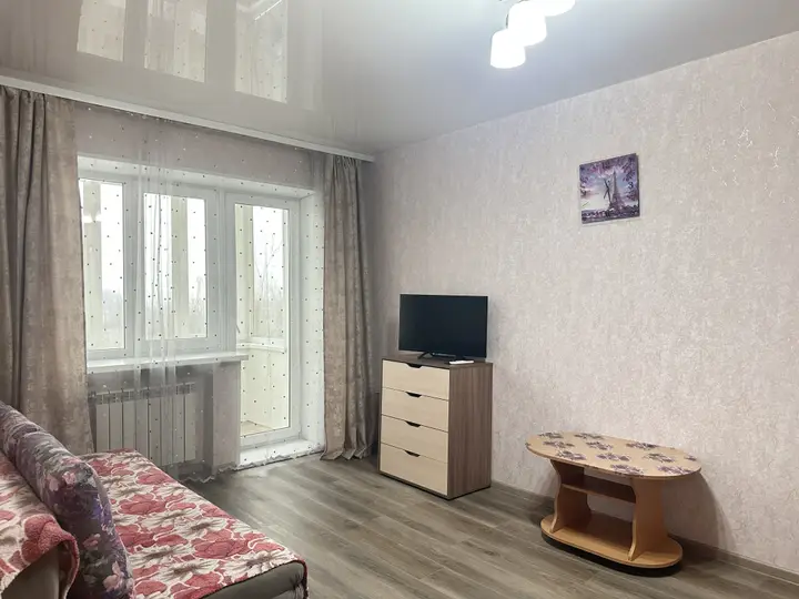 Владивосток: Квартира Уютная 1комнатная на Cтолетии