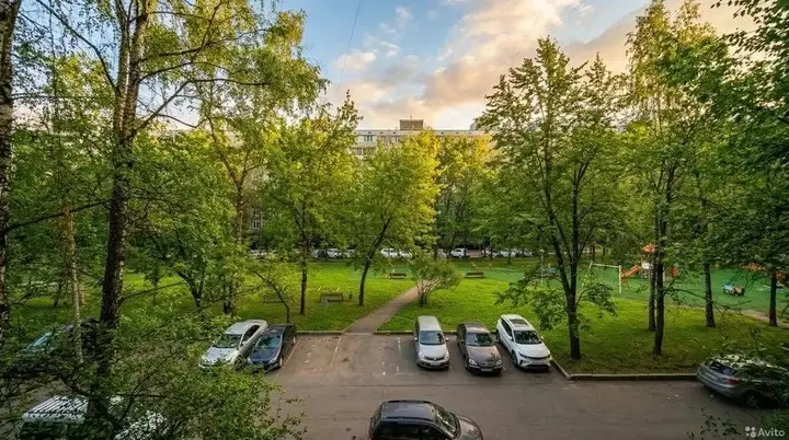 Москва: Квартира Однокомнатная ЛайлаТов на метро Южная