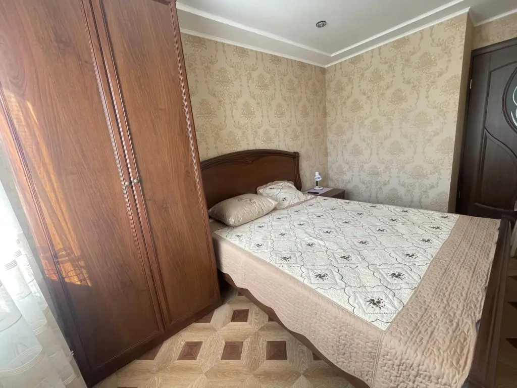 Магнитогорск: Квартира Двухкомнатная в Центре