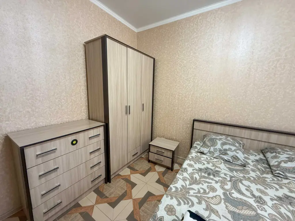 Сочи: Апартаменты Адлер Чкалова Улица, д 71 №9 Альфагид