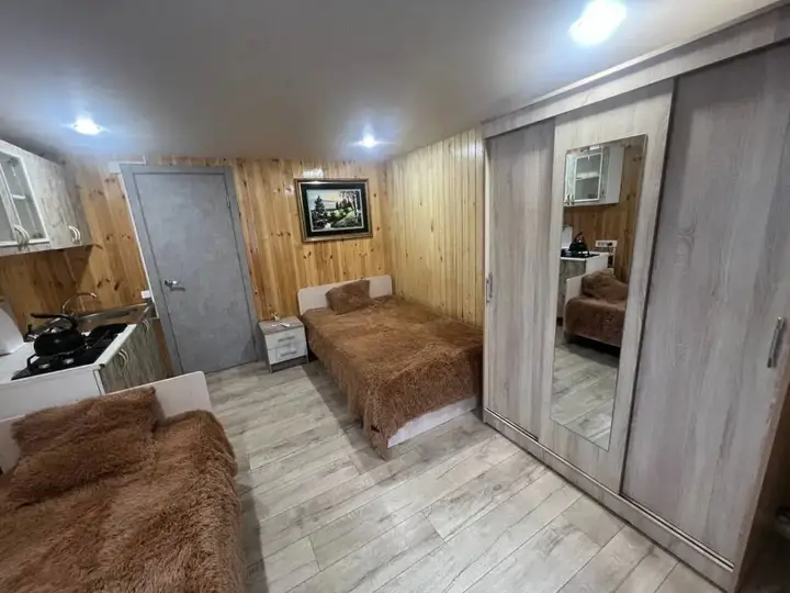 Кызыл-Озёк: Квартира на Вахтинской 70В Пушистые Пледы