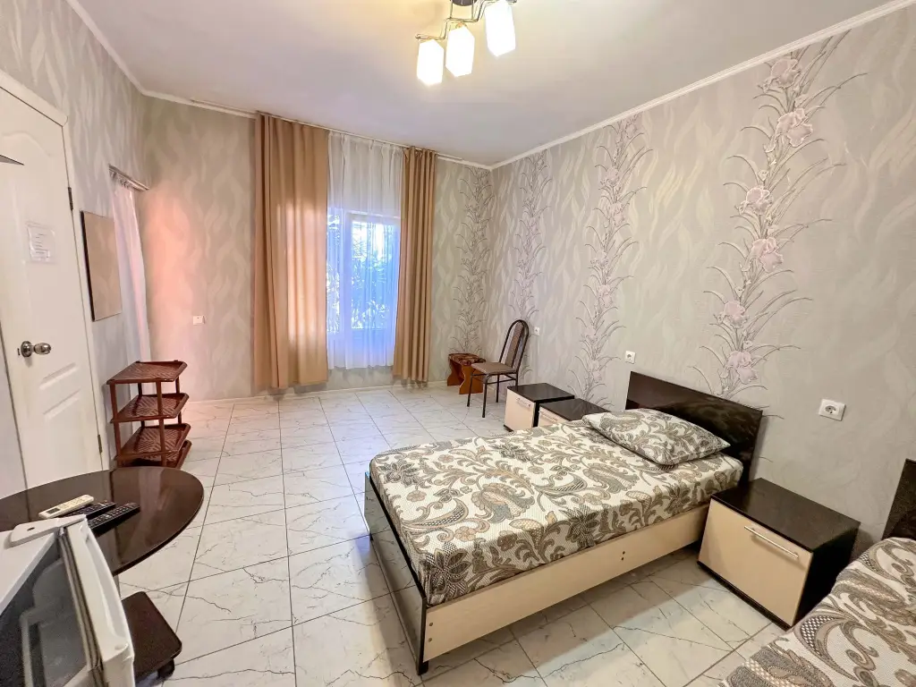 Сочи: Апартаменты Адлер, Чкалова улица, д.71 №4 «Альфагид»