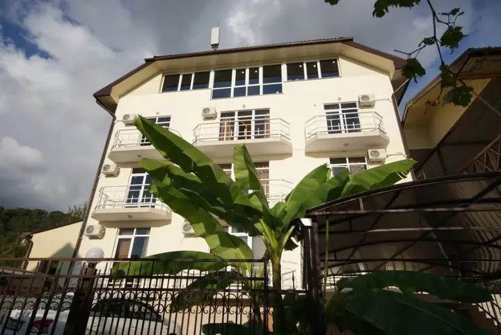 Сочи: Guest House Alexandria