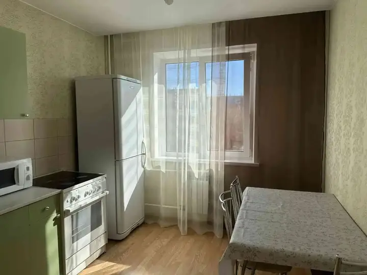Красноярск: Квартира в Деловом Центре Взлетки