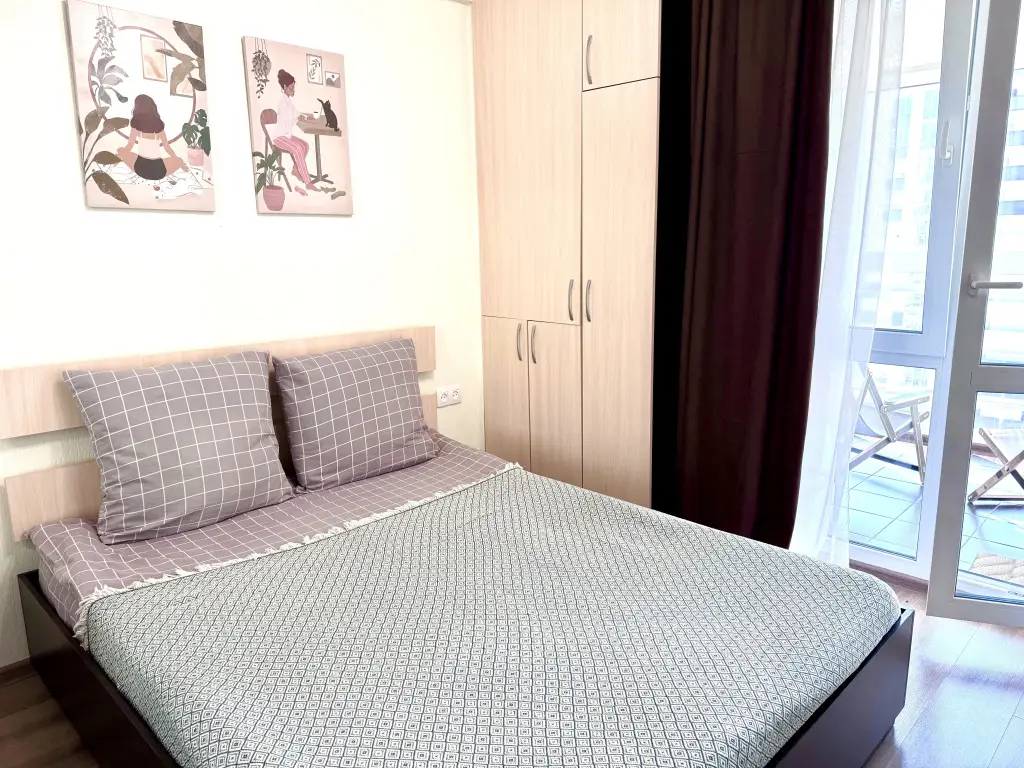 Квартира сети PanApartments вблизи с благоустроенной набережной — фото 1