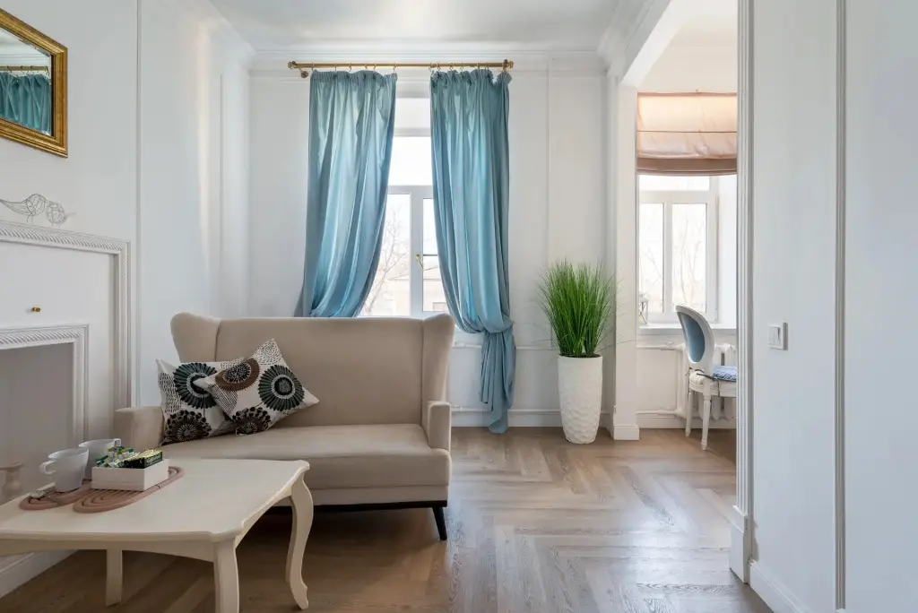 Санкт-Петербург: Квартира MyHomeYourHome на Рубинштейна 5