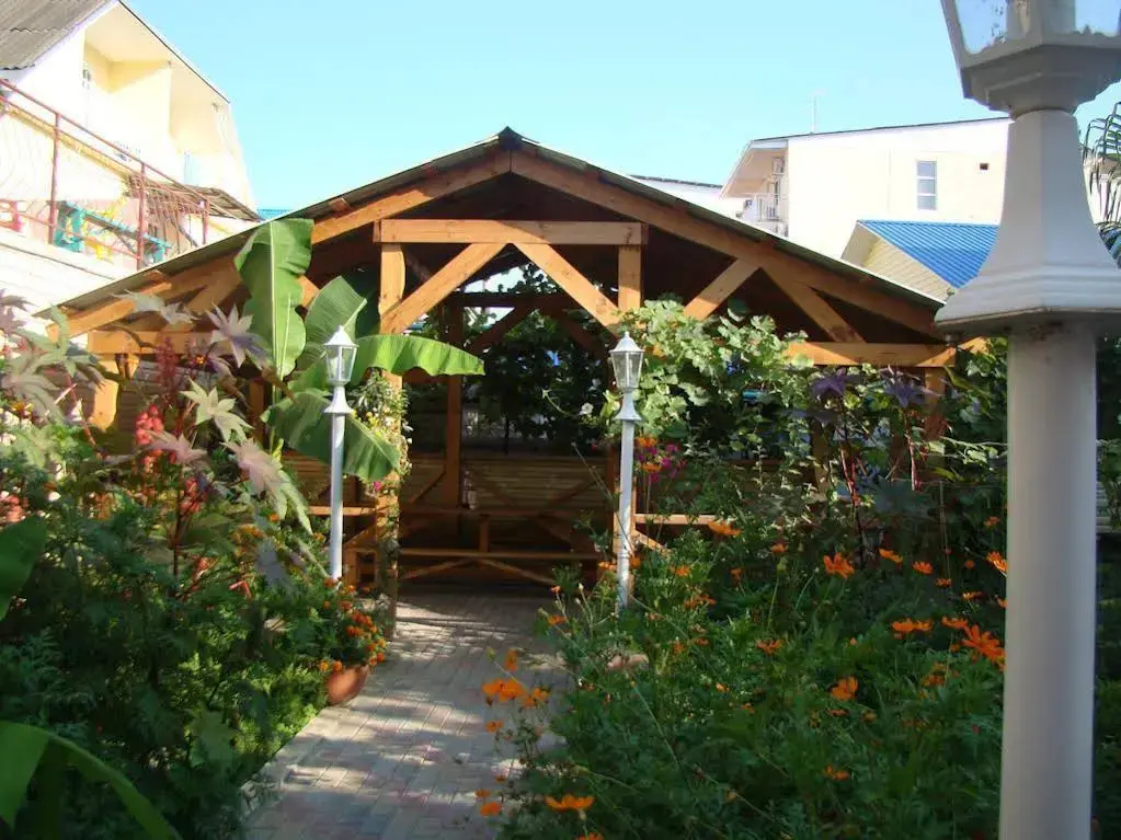 Сочи: Kurortny Rai Guest House