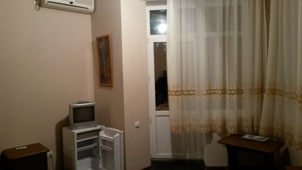 Сочи: Guest house Lazurit