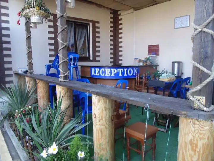 Детляжка: Guest House