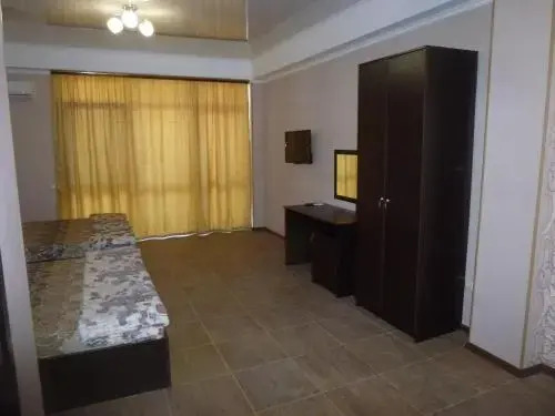 Сочи: Ksenia Guest House