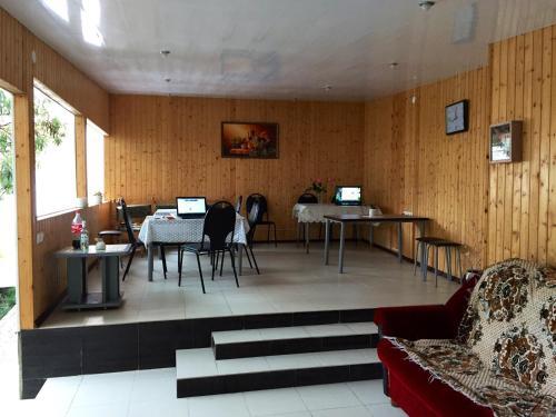Сочи: U Lidii Guest House