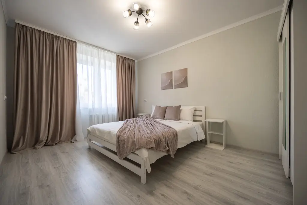 Апартаменты LovelyHome39 Просторная 2-комнатная квартира рядом с поющими фонтанами — фото 1
