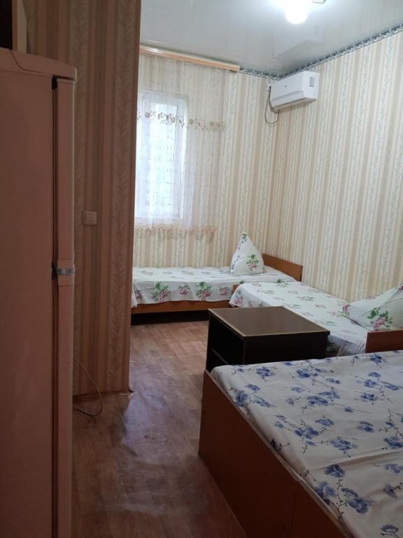 Сочи: Гостевой дом y Дианы