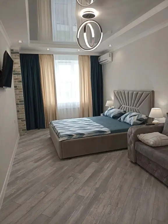 carousel image 0