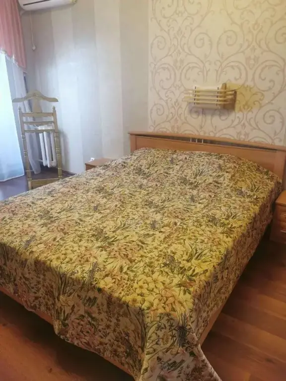 Орел: Квартира Трехкомнатная на Тульской 2