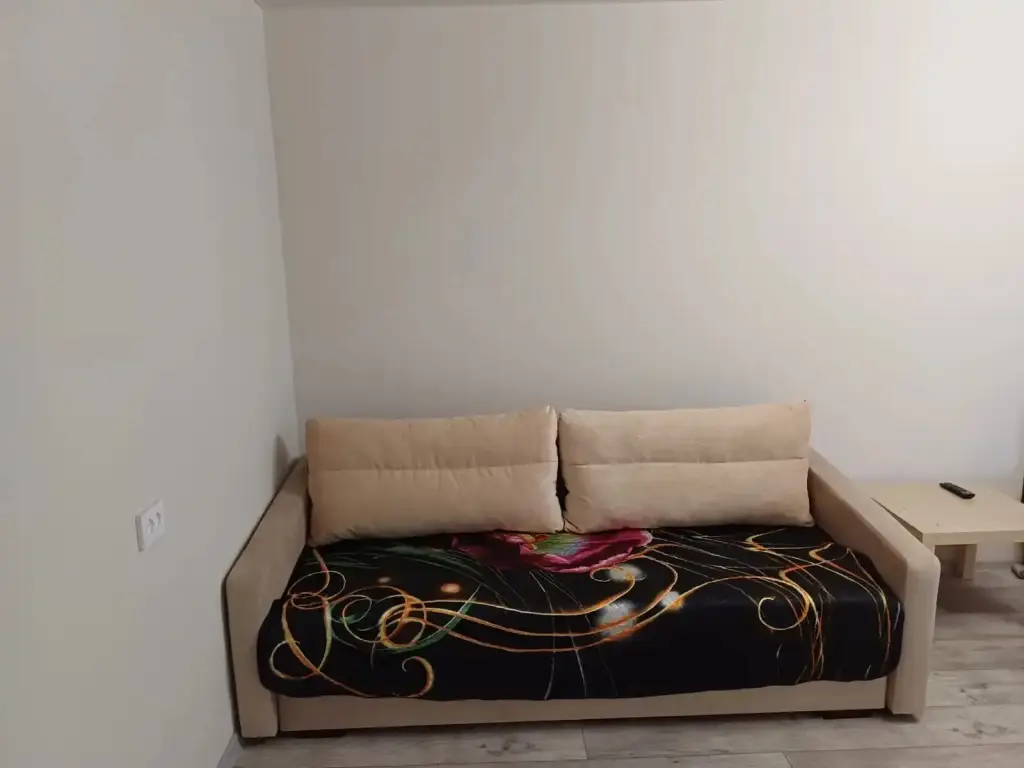 Курган: Квартира однокомнатная с хорошим ремонтом в центре города