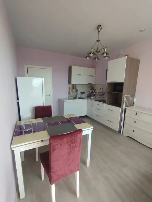 Геленджик: Квартира Двухкомнатная 56 м² с Великолепным Видом на Море