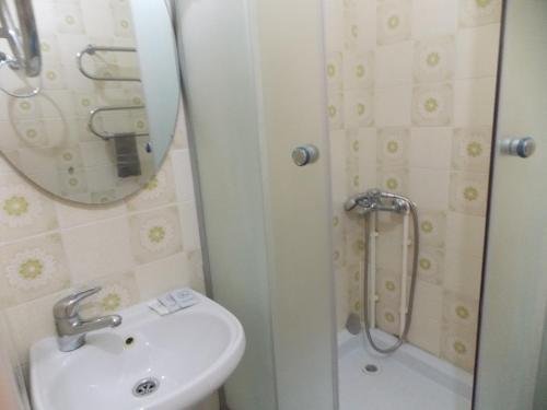Сочи: Guest House Aton