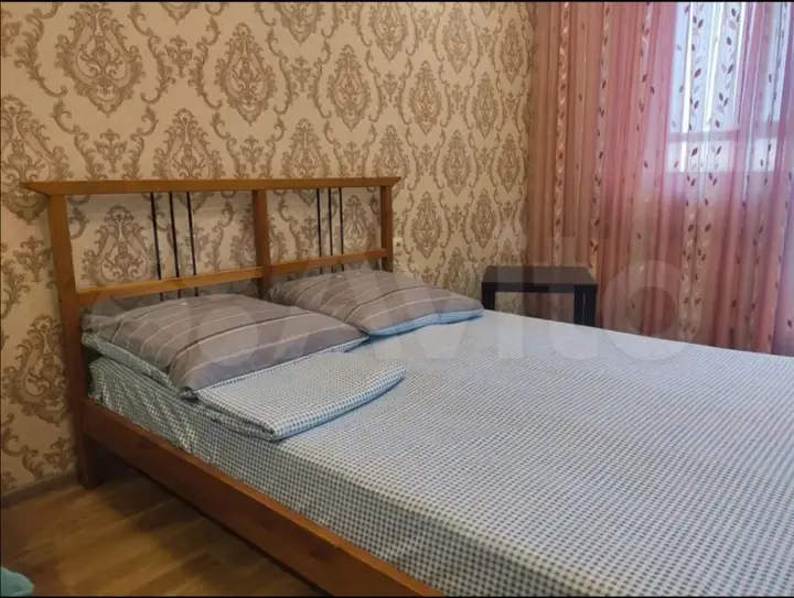 Омск: Квартира на Левом Берегу ТЦ Континент-Фестиваль