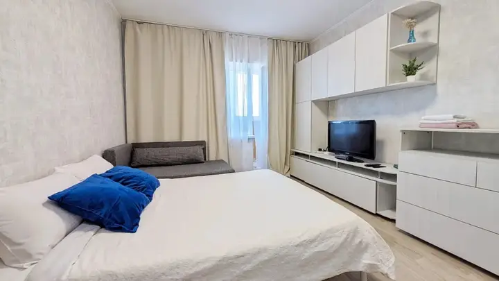 Кудрово: Квартира Видовая студия м Улица Дыбенко