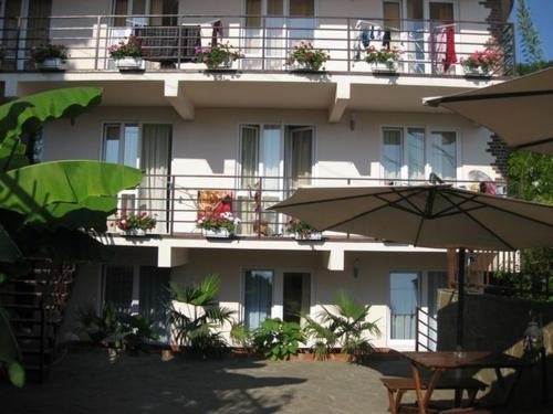 Сочи: Illarion Guesthouse