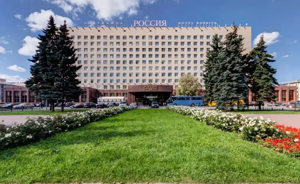 Отель Россия — фото 1