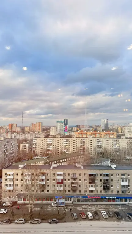 Пермь: Квартира Просторная квартира у ТРК Семья