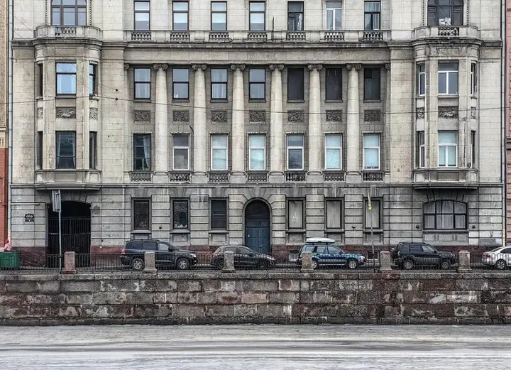 Санкт-Петербург: Квартира в центре у воды