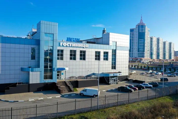 Старый Оскол: Отель Айсберг