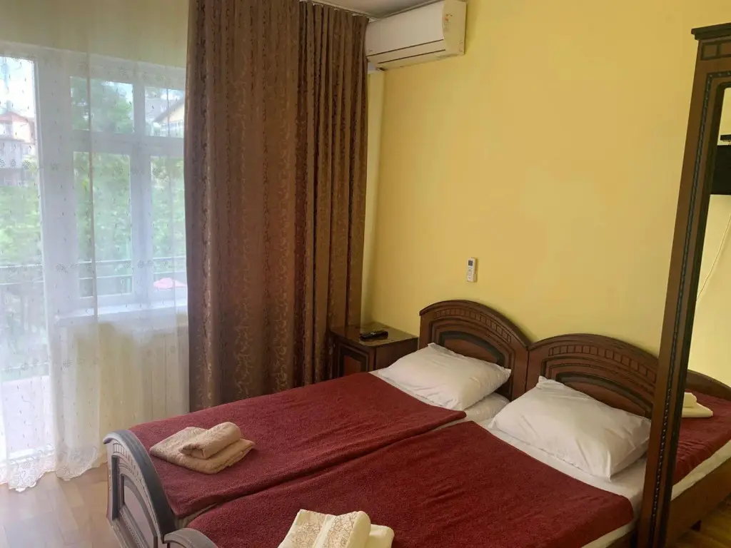 Сочи: Guest House on Pravoslavnaya 20 B
